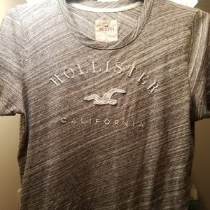 Hollister T-shirt